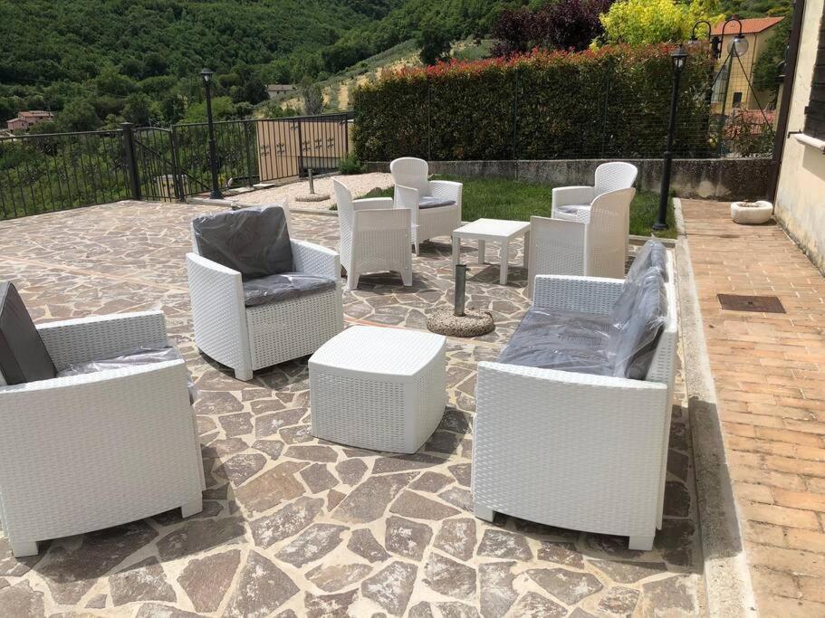 Casa Vacanze Vecchio Frantoio Residenza Leccino Spoleto Eksteriør billede