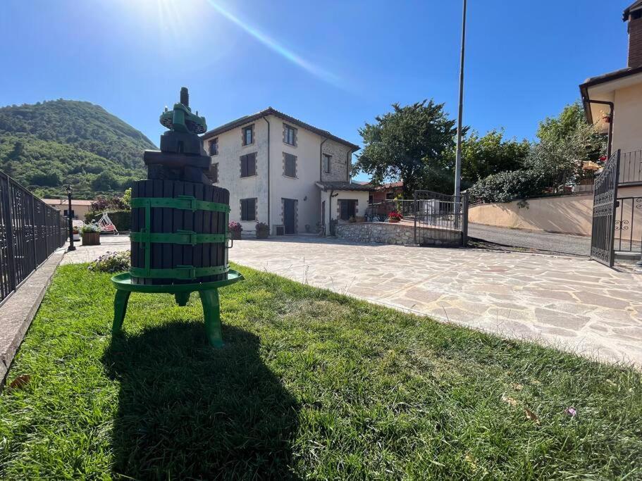 Casa Vacanze Vecchio Frantoio Residenza Leccino Spoleto Eksteriør billede
